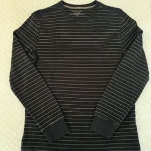Banana Republic Fitted Thermal Crew-Medium-Ultra Soft Cotton/Modal/Spandex